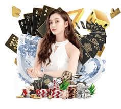 Dealer casino langsung melayani pemain dalam suasana nyata